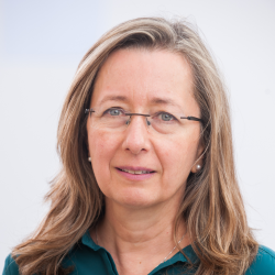 Professor Patricia Zunszain