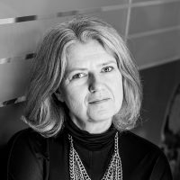 Portrait of Professor Sally Marlow