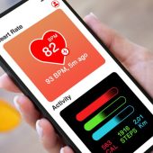 heart rate monitor app on smartphone